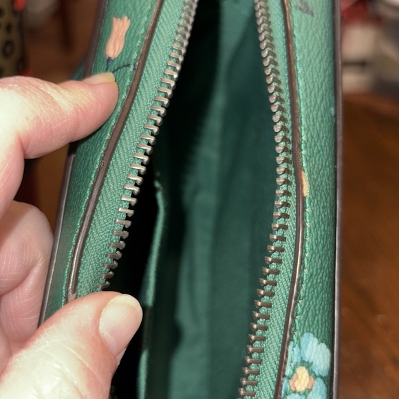 Coach mini camera bag & compact wallet mystical floral print on green. P 14 - Picture 16 of 16
